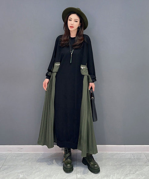 Side Pleate Dress